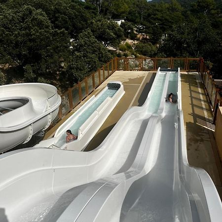 Mobil-Home Dans Camping 4* Saint-Laurent-du-Verdon Exteriör bild